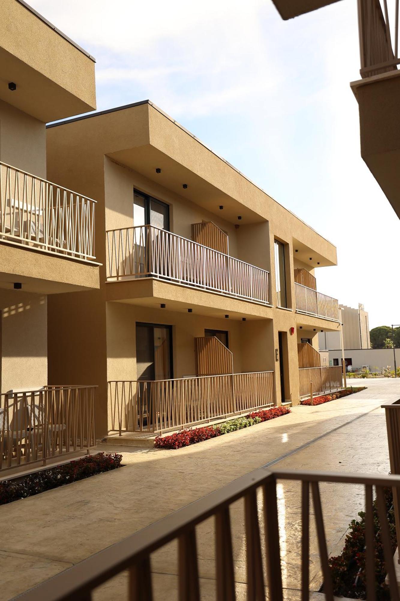 Amber Village Spille Exterior foto